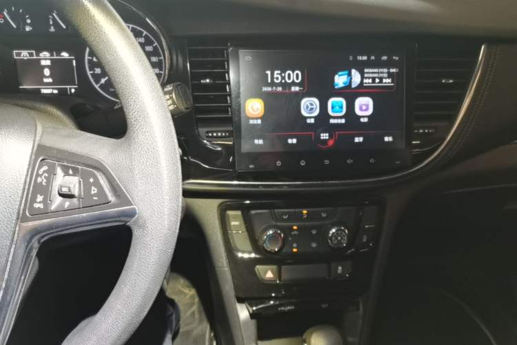 Used Buick Encore 2017 18T Automatic Two-Wheel Drive Urban Leading Model Audio And AC Panel