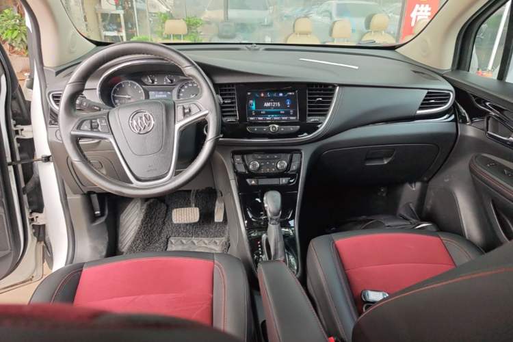 Used Buick Encore 2017 18T Automatic Two-Wheel Drive Urban Elite Model Audio And AC Panel