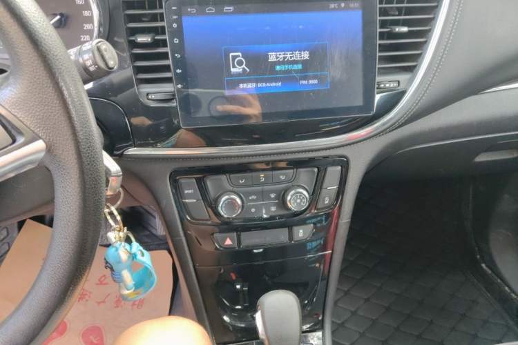 Used Buick Encore 2017 18T Automatic Two-Wheel Drive Urban Leading Model Audio And AC Panel