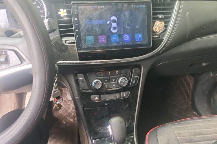 Used Buick Encore 2017 18T Automatic Two-Wheel Drive Urban Leading Model Audio And AC Panel