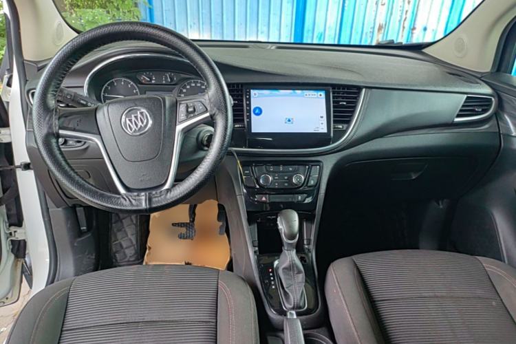 Used Buick Encore 2017 18T Automatic Two-Wheel Drive Urban Leading Model Center Console