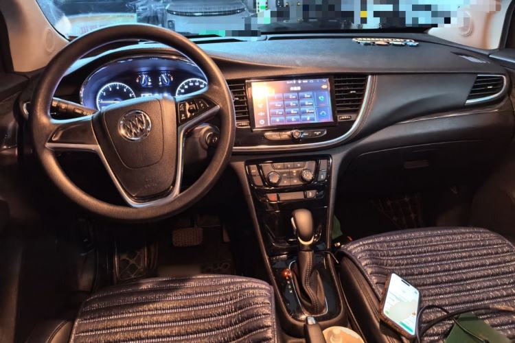 Used Buick Encore 2017 18T Automatic Two-Wheel Drive Urban Leading Model Center Console