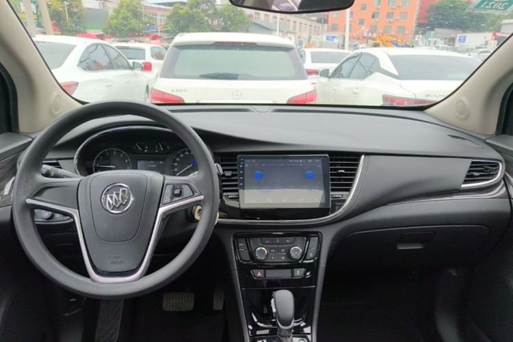 Used Buick Encore 2017 18T Automatic Two-Wheel Drive Urban Leading Model Center Console