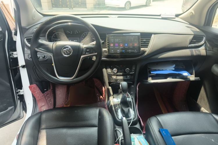 Used Buick Encore 2017 18T Automatic Two-Wheel Drive Urban Leading Model Center Console