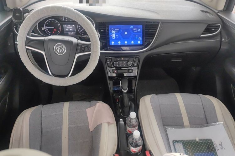 Used Buick Encore 2017 18T Automatic Two-Wheel Drive Urban Leading Model Center Console