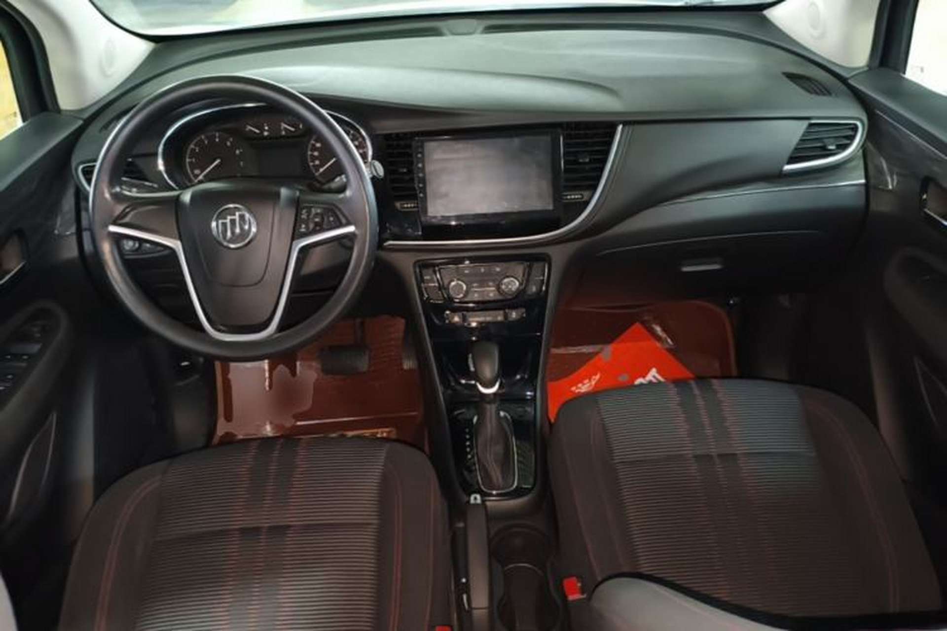 Used Buick Encore 2017 18T Automatic Two-Wheel Drive Urban Leading Model Center Console