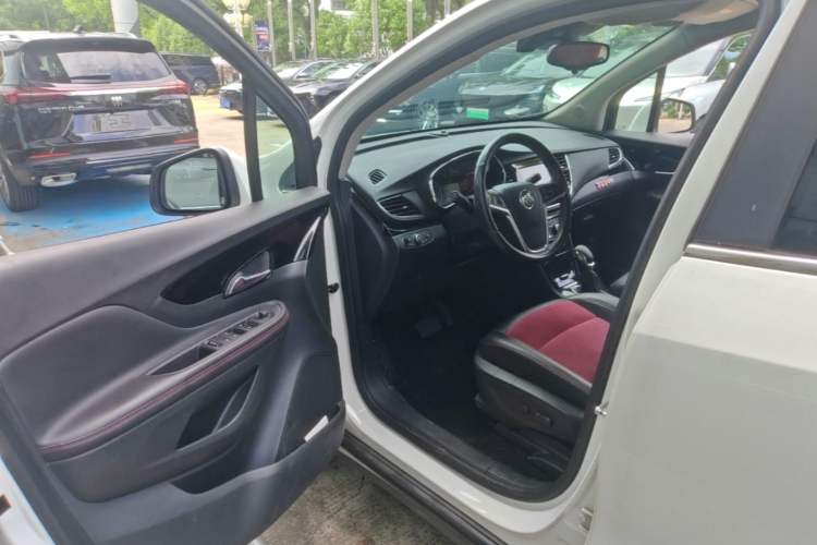Used Buick Encore 2017 18T Automatic Two-Wheel Drive Urban Elite Model Driver Seat