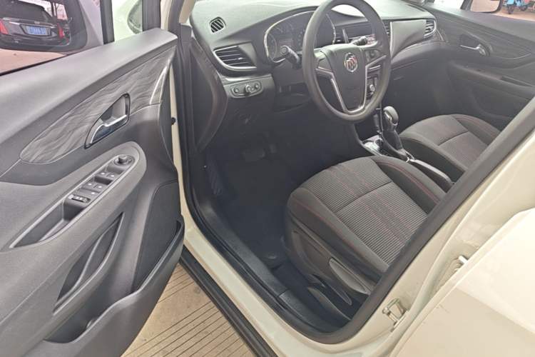 Used Buick Encore 2017 18T Automatic Two-Wheel Drive Urban Leading Model Driver Seat