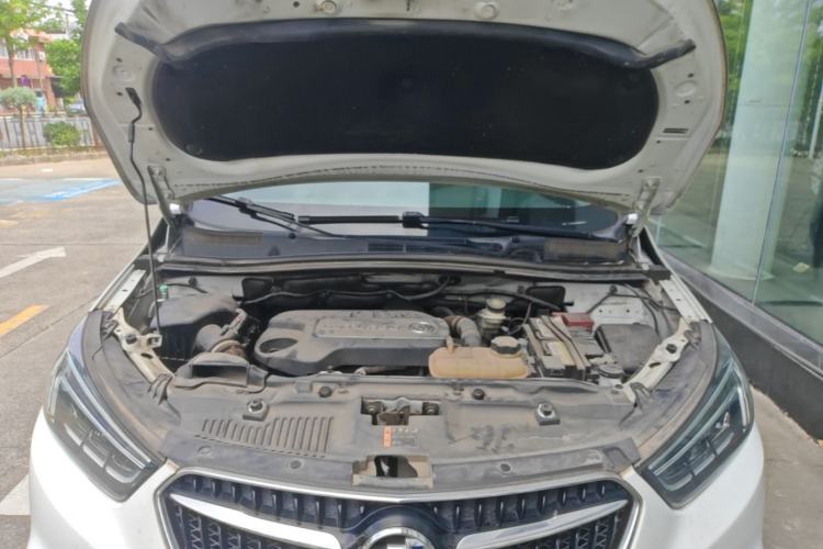 Used Buick Encore 2017 18T Automatic Two-Wheel Drive Urban Elite Model Engine Bay