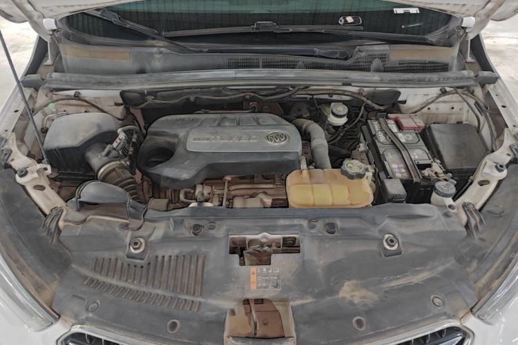 Used Buick Encore 2017 18T Automatic Two-Wheel Drive Urban Fashion Model Engine Bay