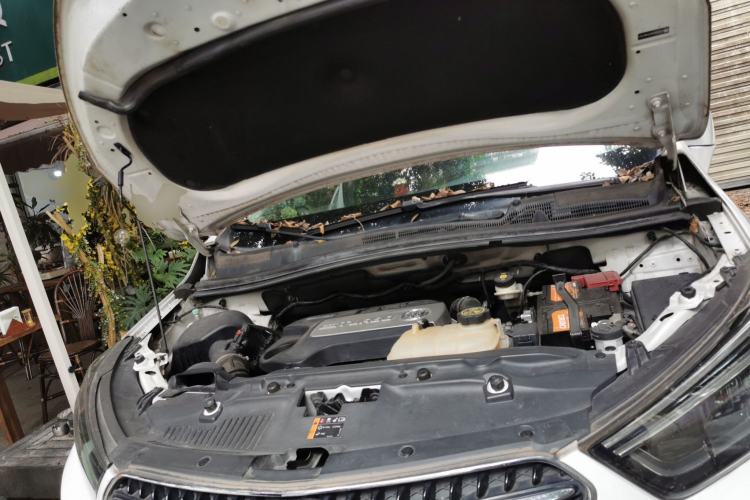 Used Buick Encore 2017 18T Automatic Two-Wheel Drive Urban Elite Model Engine Bay