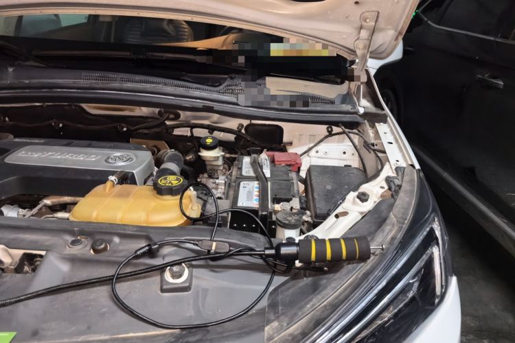 Used Buick Encore 2017 18T Automatic Two-Wheel Drive Urban Leading Model Engine Bay Left