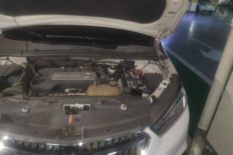 Used Buick Encore 2017 18T Automatic Two-Wheel Drive Urban Leading Model Engine Bay Left