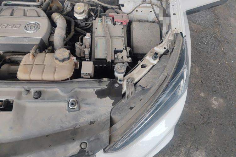 Used Buick Encore 2017 18T Automatic Two-Wheel Drive Urban Leading Model Engine Bay Left