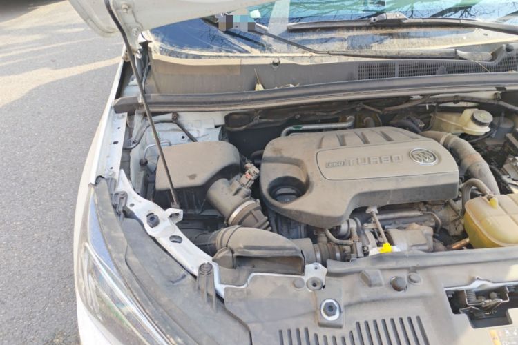 Used Buick Encore 2017 18T Automatic Two-Wheel Drive Urban Leading Model Engine Bay Right