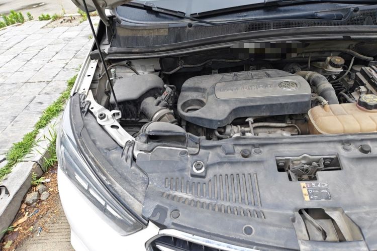 Used Buick Encore 2017 18T Automatic Two-Wheel Drive Urban Elite Model Engine Bay Right