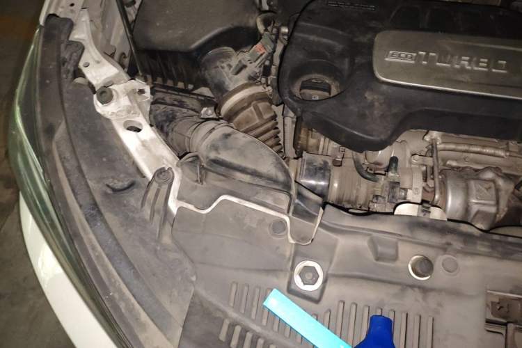 Used Buick Encore 2017 18T Automatic Two-Wheel Drive Urban Leading Model Engine Bay Right