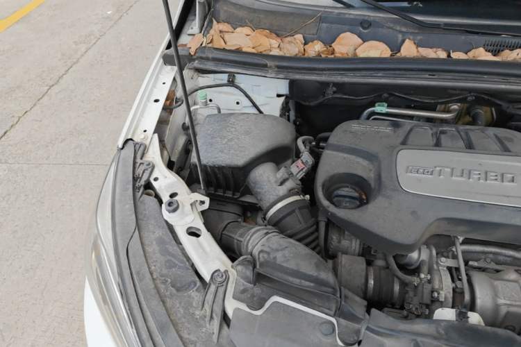 Used Buick Encore 2017 18T Automatic Two-Wheel Drive Urban Leading Model Engine Bay Right