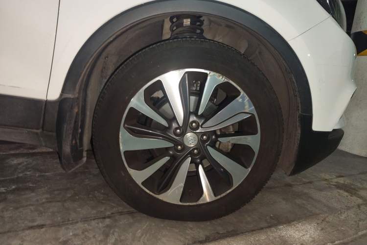 Used Buick Encore 2017 18T Automatic Two-Wheel Drive Urban Elite Model Exterior 1