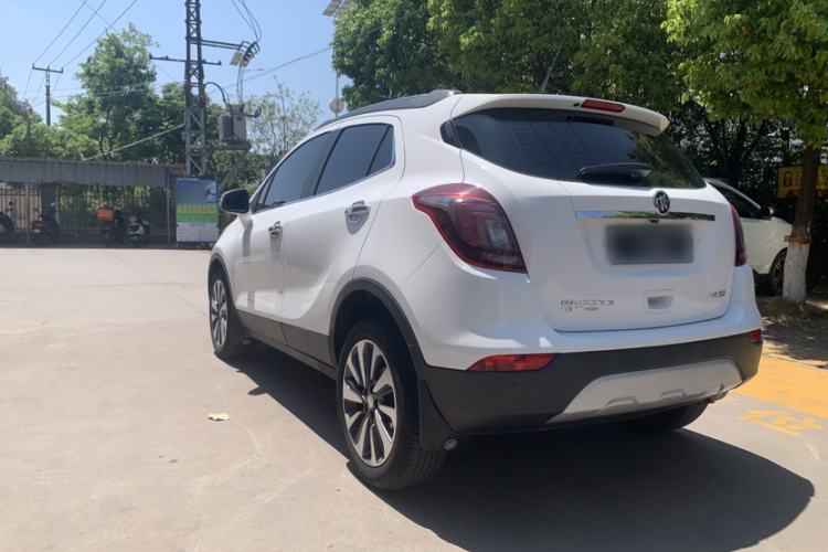 Used Buick Encore 2017 18T Automatic All-Wheel-Drive Flagship Model Exterior 2