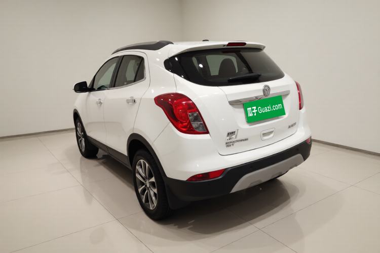 Used Buick Encore 2017 18T Automatic Two-Wheel Drive Urban Fashion Model Exterior 2