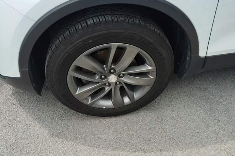 Used Buick Encore 2017 18T Automatic Two-Wheel Drive Urban Leading Model Exterior 4