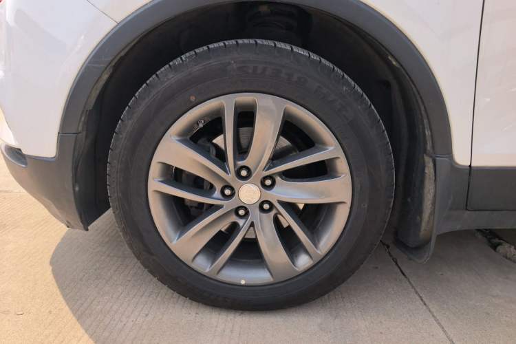 Used Buick Encore 2017 18T Automatic Two-Wheel Drive Urban Leading Model Exterior 4