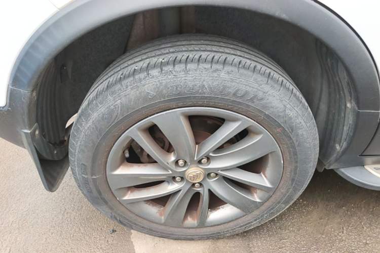 Used Buick Encore 2017 18T Automatic Two-Wheel Drive Urban Leading Model Exterior 5