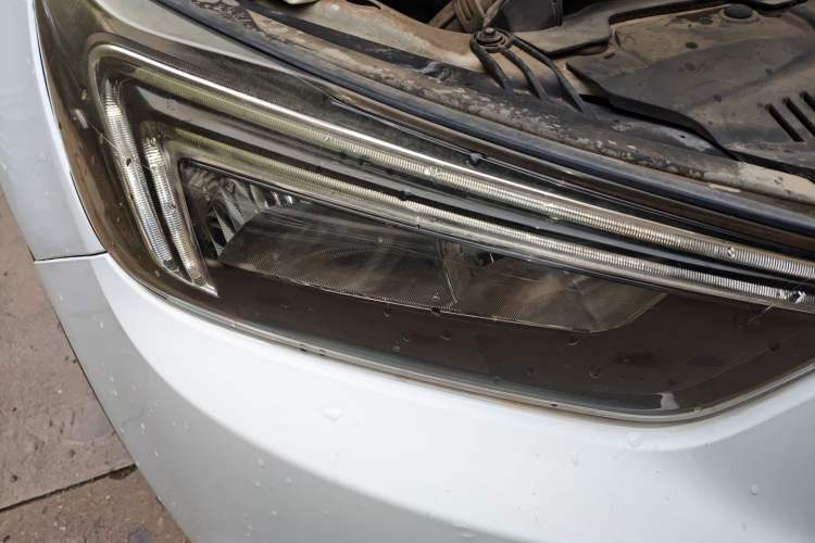 Used Buick Encore 2017 18T Automatic Two-Wheel Drive Urban Leading Model Exterior 6