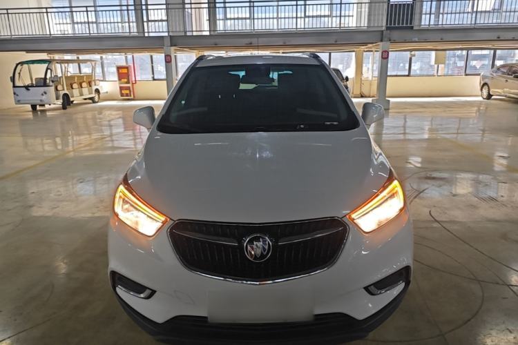 Used Buick Encore 2017 18T Automatic Two-Wheel Drive Urban Fashion Model Front