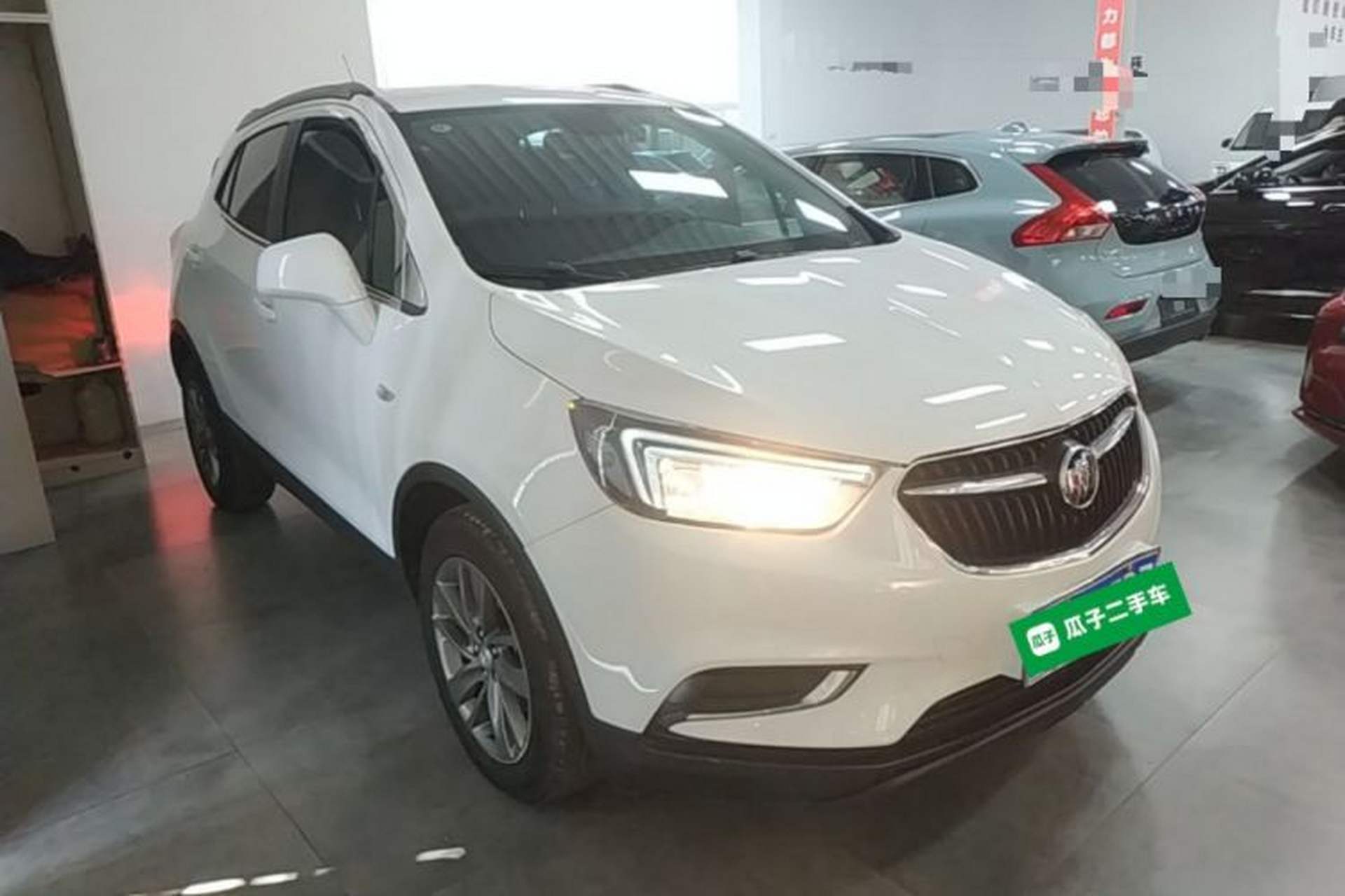 Used Buick Encore 2017 18T Automatic Two-Wheel Drive Urban Leading Model Front Right 45 Deg