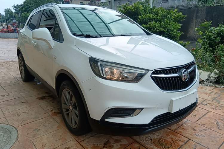Used Buick Encore 2017 18T Automatic Two-Wheel Drive Urban Leading Model Front Right 45 Deg