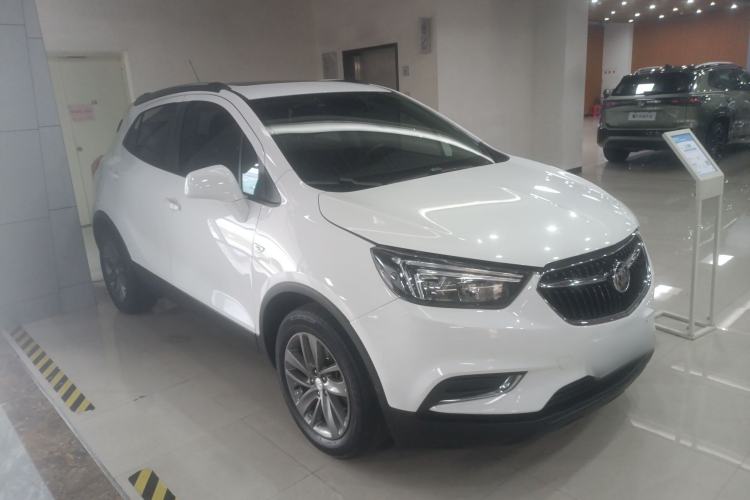 Used Buick Encore 2017 18T Automatic Two-Wheel Drive Urban Leading Model Front Right 45 Deg