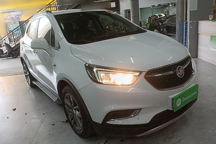 Used Buick Encore 2017 18T Automatic Two-Wheel Drive Urban Leading Model Front Right 45 Deg