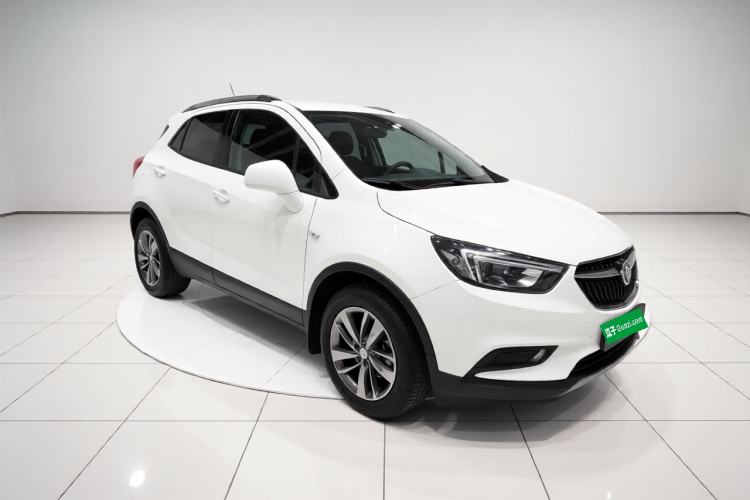 Used Buick Encore 2017 18T Automatic Two-Wheel Drive Urban Leading Model Front Right 45 Deg