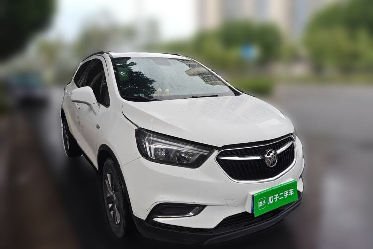 Used Buick Encore 2017 18T Automatic Two-Wheel Drive Urban Leading Model Front Right 45 Deg