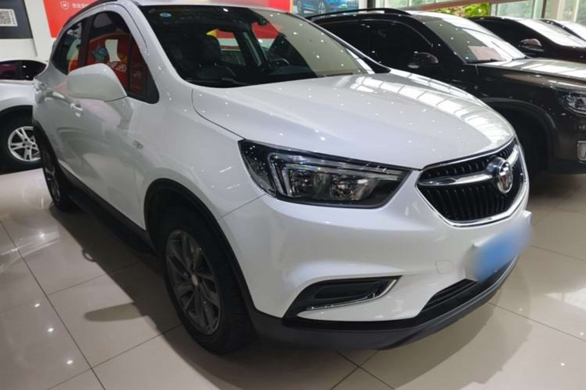 Used Buick Encore 2017 18T Automatic Two-Wheel Drive Urban Leading Model Front Right 45 Deg