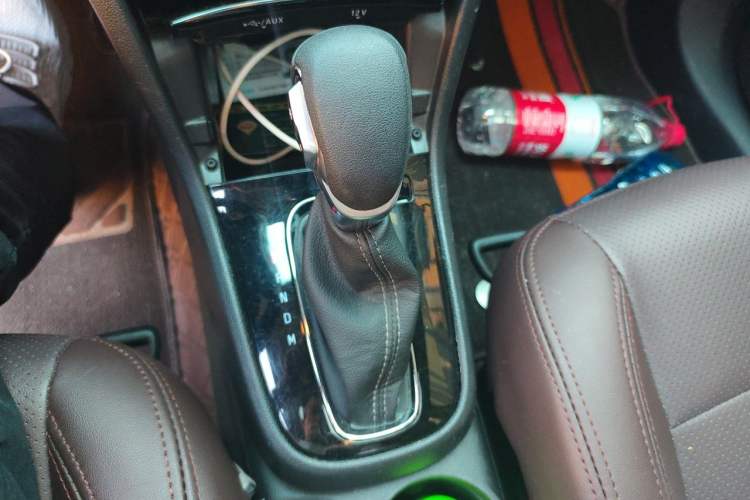 Used Buick Encore 2017 18T Automatic Two-Wheel Drive Urban Leading Model Gear Lever
