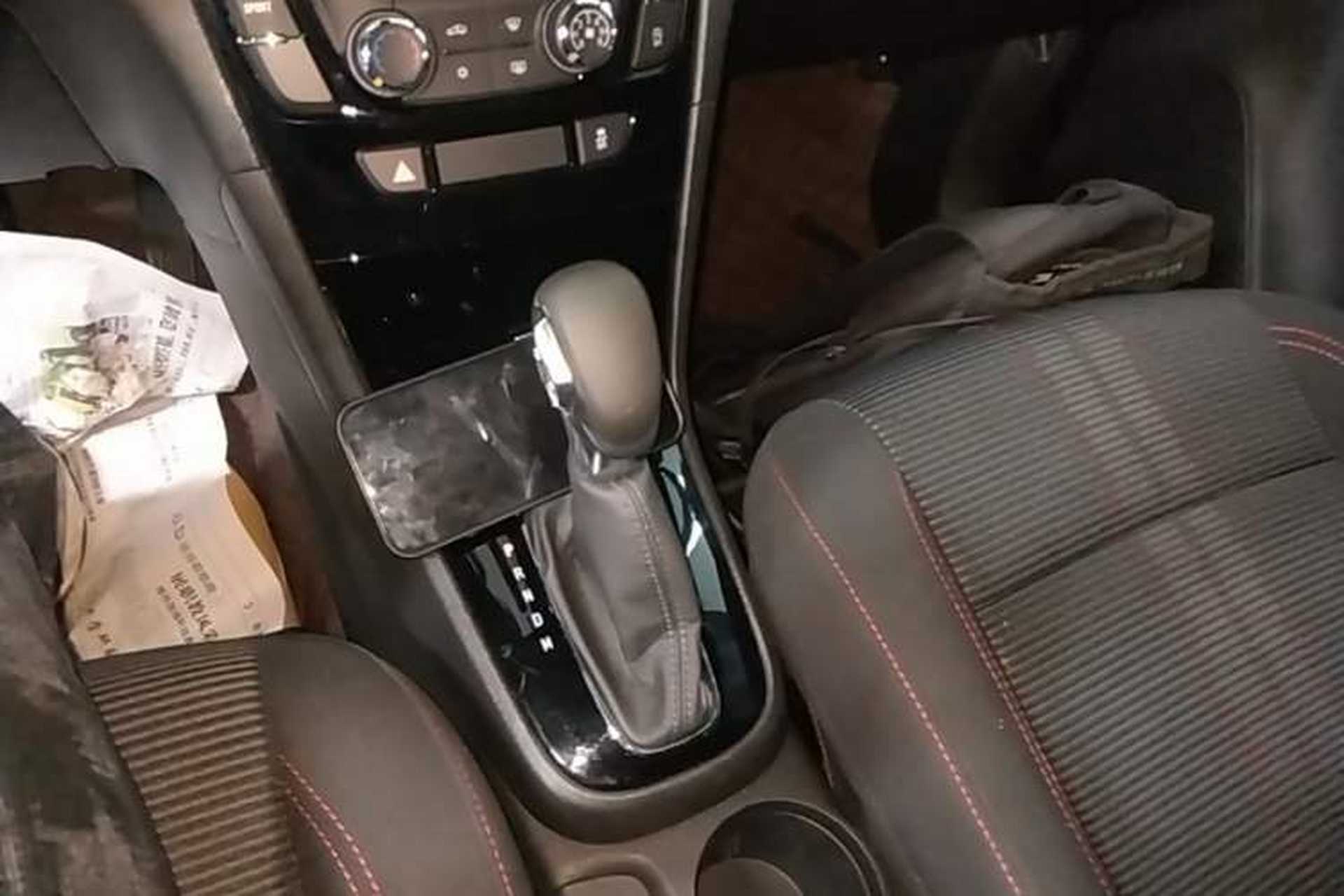 Used Buick Encore 2017 18T Automatic Two-Wheel Drive Urban Leading Model Gear Lever