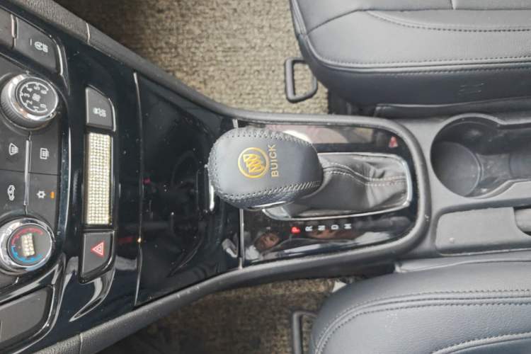 Used Buick Encore 2017 18T Automatic Two-Wheel Drive Urban Leading Model Gear Lever