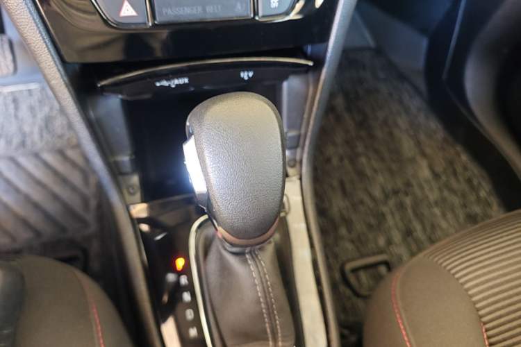 Used Buick Encore 2017 18T Automatic Two-Wheel Drive Urban Leading Model Gear Lever