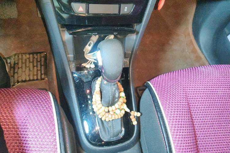 Used Buick Encore 2017 18T Automatic Two-Wheel Drive Urban Leading Model Gear Lever