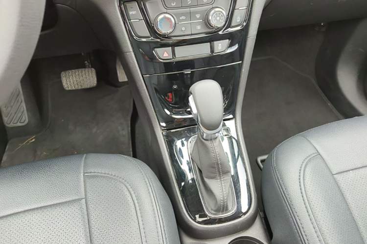 Used Buick Encore 2017 18T Automatic Two-Wheel Drive Urban Leading Model Gear Lever