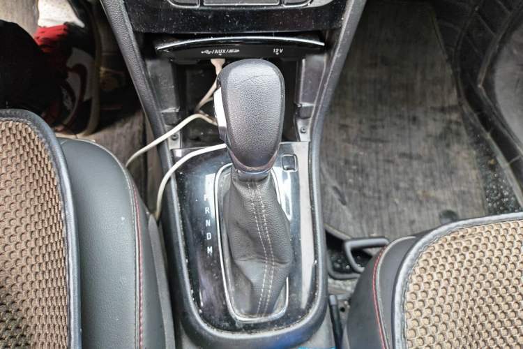 Used Buick Encore 2017 18T Automatic Two-Wheel Drive Urban Elite Model Gear Lever