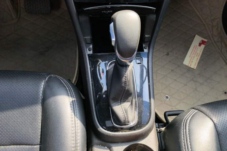 Used Buick Encore 2017 18T Automatic Two-Wheel Drive Urban Leading Model Gear Lever