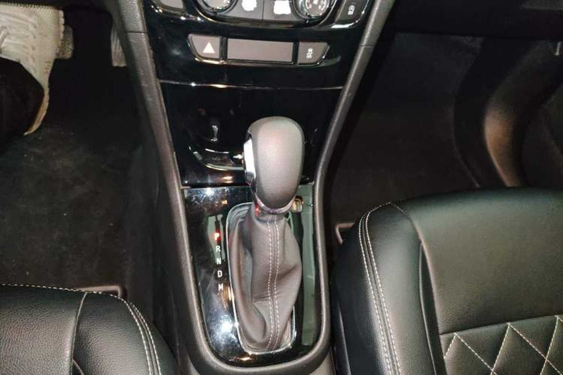 Used Buick Encore 2017 18T Automatic Two-Wheel Drive Urban Leading Model Gear Lever