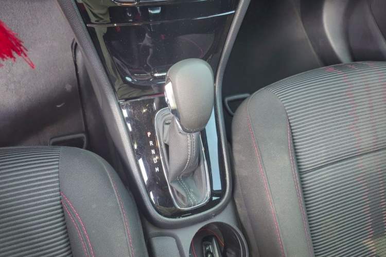 Used Buick Encore 2017 18T Automatic Two-Wheel Drive Urban Leading Model Gear Lever
