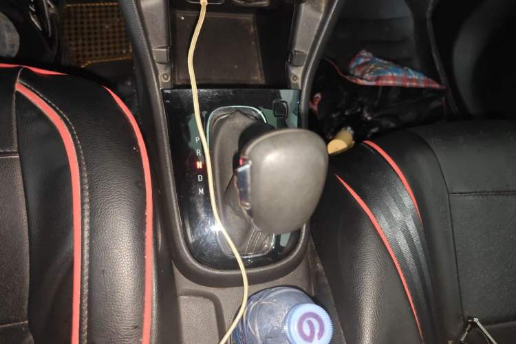 Used Buick Encore 2017 18T Automatic Two-Wheel Drive Urban Leading Model Gear Lever