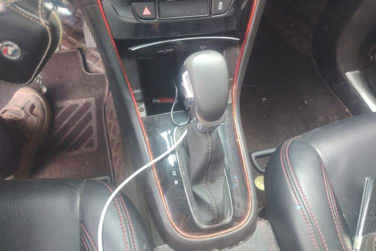 Used Buick Encore 2017 18T Automatic Two-Wheel Drive Urban Leading Model Gear Lever