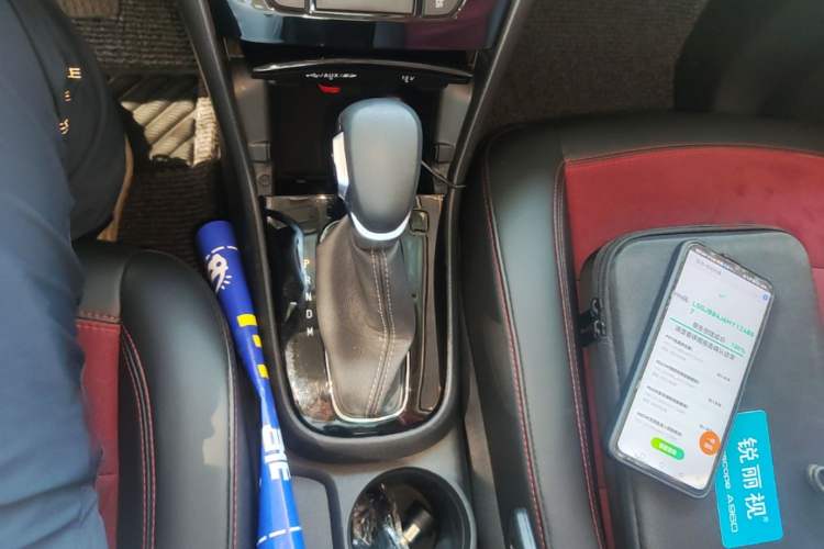 Used Buick Encore 2017 18T Automatic Two-Wheel Drive Urban Elite Model Gear Lever